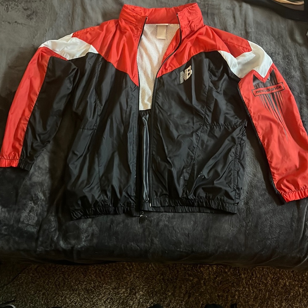 Vintage New Balance Mens Windbreaker Jacket w/Retractable Hood